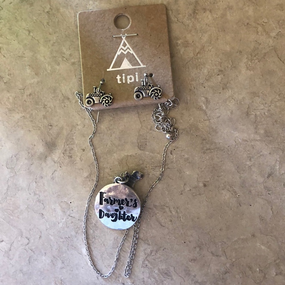 Farmers daughter necklace and earring set